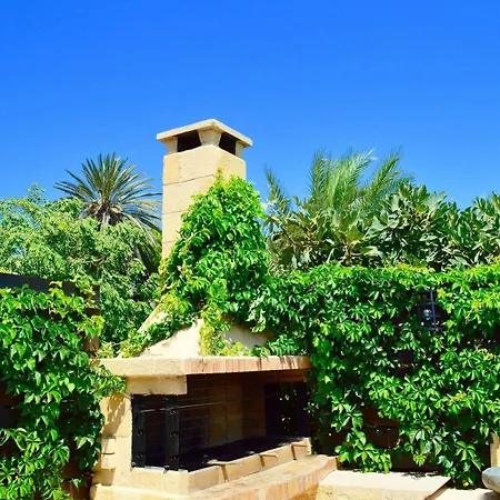 Villa Medieval *